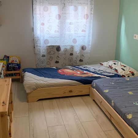 Alojamiento Los Guajes خيخون المظهر الخارجي الصورة